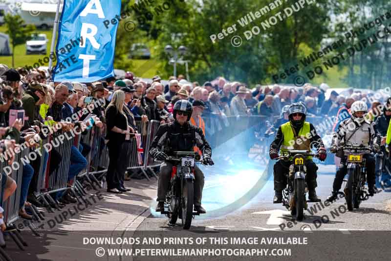 Vintage motorcycle club;eventdigitalimages;no limits trackdays;peter wileman photography;vintage motocycles;vmcc banbury run photographs